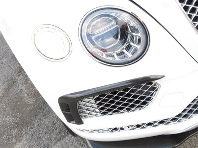 صورة مصغرة 30 لـ 2017 Bentley BENTAYGA