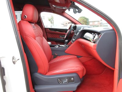 صورة مصغرة 104 لـ 2017 Bentley BENTAYGA