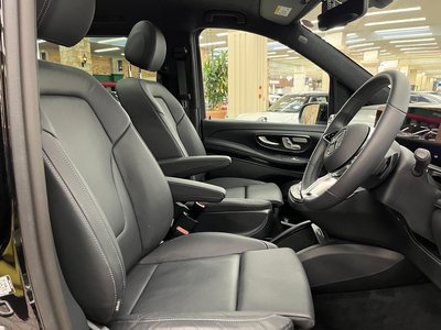 MERCEDES-BENZ V-CLASS - 10