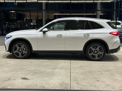 صورة 3 لـ 2023 Mercedes-BENZ GLC