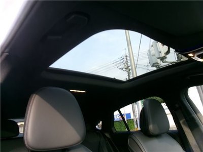 2025 Mercedes-BENZ GLC — миниатюра 42
