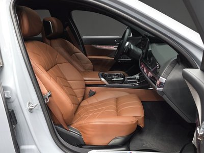 2025 BMW 7 SERIES — миниатюра 17