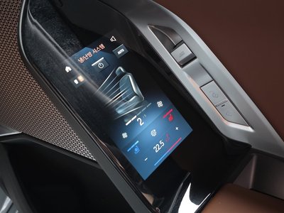 2025 BMW 7 SERIES — миниатюра 24