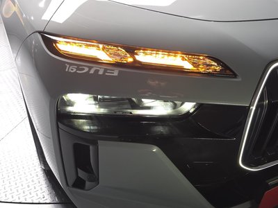 BMW 7 SERIES - 9