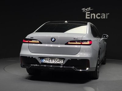 BMW 7 SERIES - 3