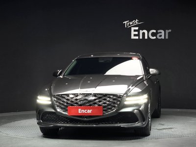 GENESIS G80 (RG3) - 2