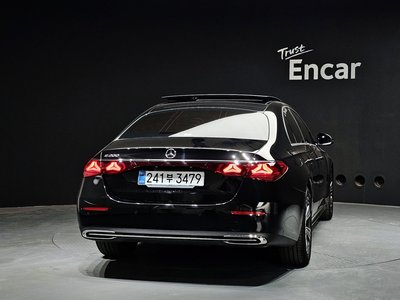 MERCEDES-BENZ E-CLASS - 3