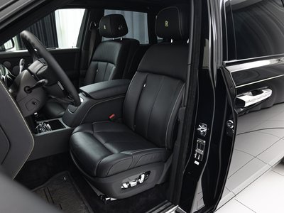 ROLLS-ROYCE PHANTOM - 10