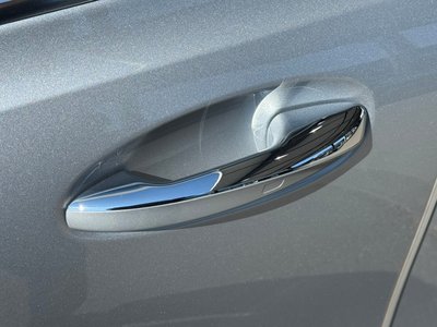 MERCEDES-BENZ GLB - 9