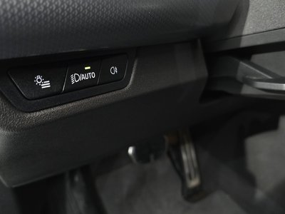 2024 BMW IX2 — миниатюра 20
