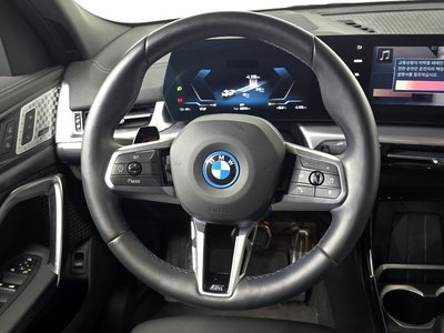 2024 BMW IX2 — миниатюра 14