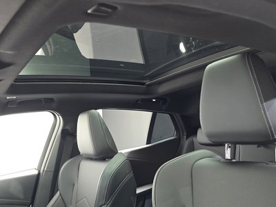 2024 BMW IX2 — миниатюра 16