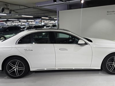 MERCEDES-BENZ E-CLASS - 9