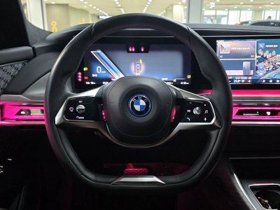 2023 BMW I7 缩略图 12