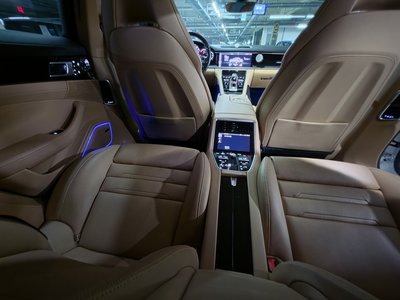 2018 Porsche PANAMERA — миниатюра 18