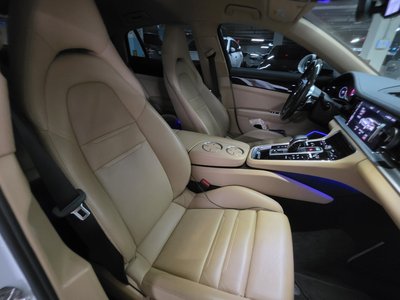 2018 Porsche PANAMERA — миниатюра 16