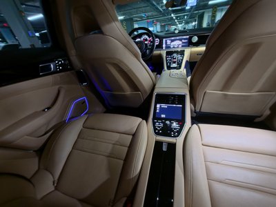 2018 Porsche PANAMERA — миниатюра 17