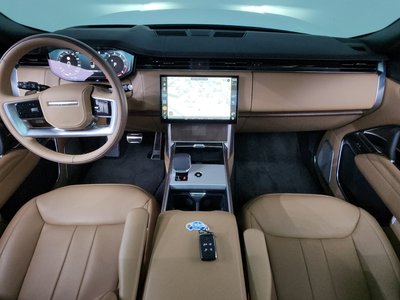 صورة 5 لـ 2025 LAND Rover RANGE ROVER