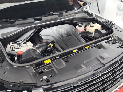 صورة 7 لـ 2025 LAND Rover RANGE ROVER