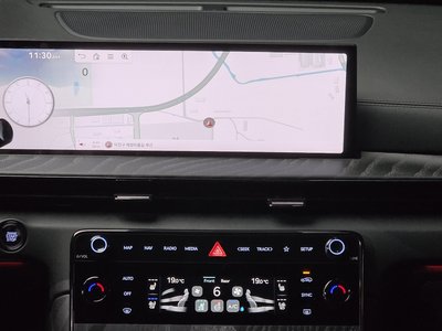 2026 Genesis GV80 COUPE thumbnail 25