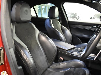 2019 ALFA Romeo STELVIO — фото 18