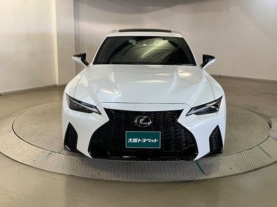 LEXUS IS - 8