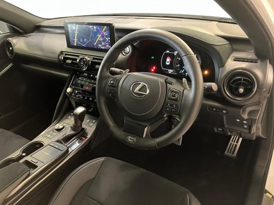 LEXUS IS - 3