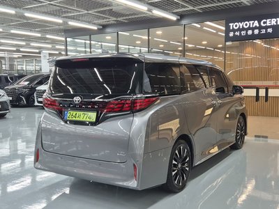 TOYOTA ALPHARD - 5