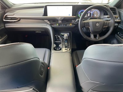 TOYOTA CROWN SPORT - 5