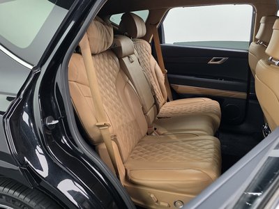 2022 Genesis GV80 — миниатюра 17