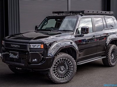 TOYOTA LAND CRUISER 250