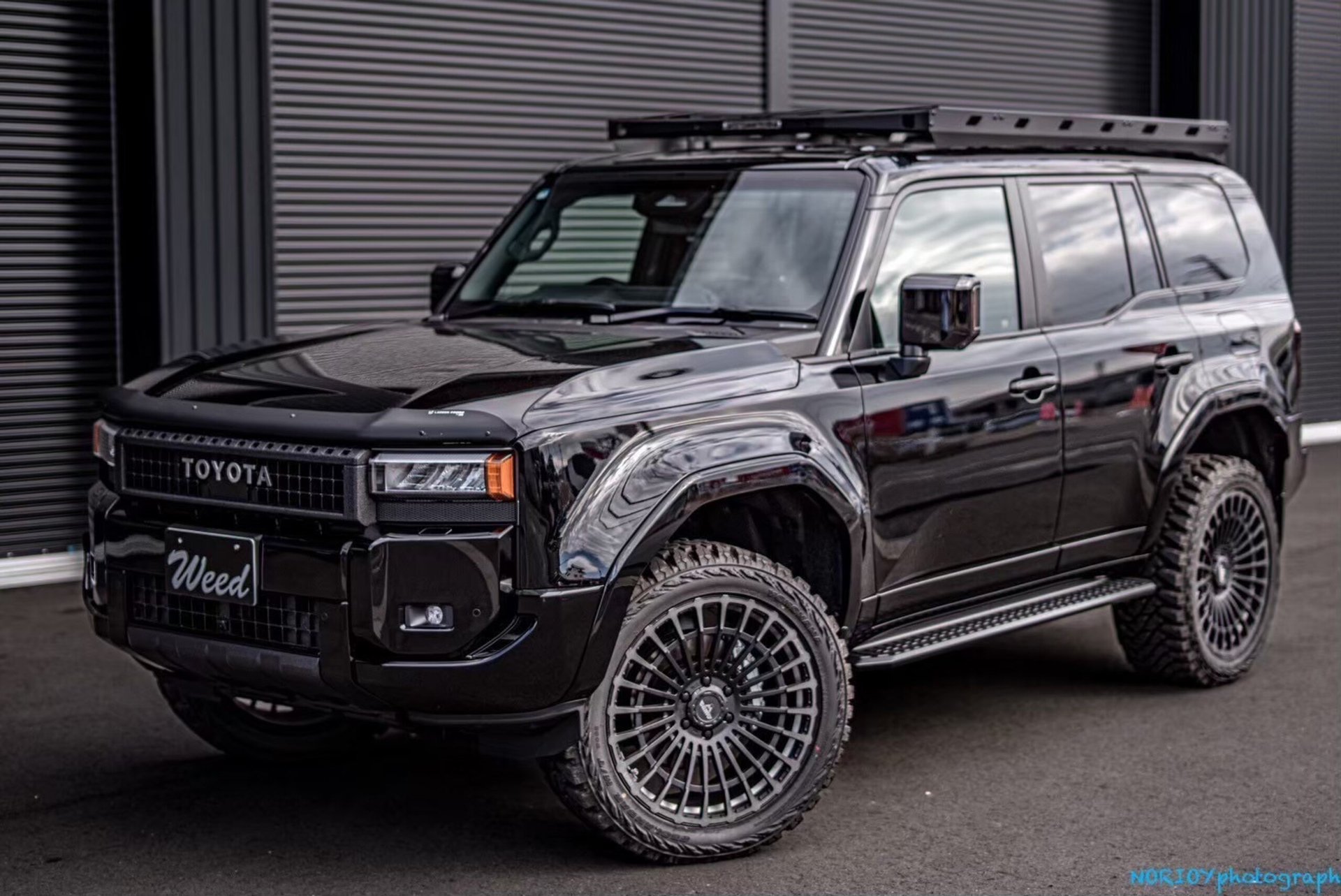 TOYOTA LAND CRUISER 250 - View 1