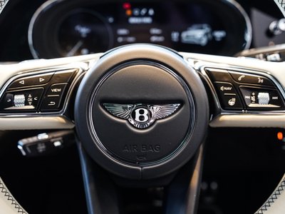 صورة مصغرة 30 لـ 2021 Bentley BENTAYGA
