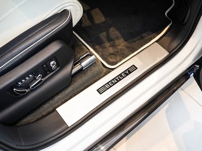 صورة مصغرة 18 لـ 2021 Bentley BENTAYGA