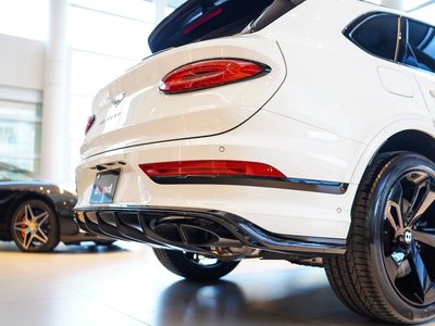 صورة مصغرة 79 لـ 2021 Bentley BENTAYGA