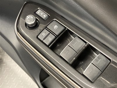 2026 Toyota CROWN SPORT thumbnail 28