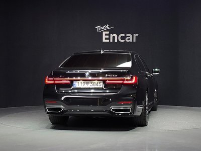 BMW 7 SERIES - 4