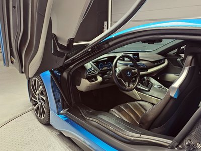 BMW I8 - 10
