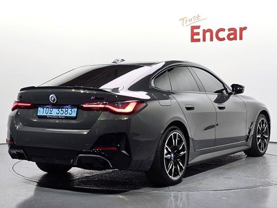 BMW I4 - 4