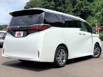 صورة 2 لـ 2024 Toyota ALPHARD