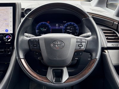 صورة 8 لـ 2024 Toyota ALPHARD