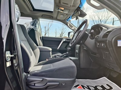 TOYOTA LAND CRUISER PRADO - 10