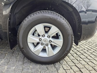 TOYOTA LAND CRUISER PRADO - 8