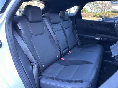 LEXUS RX - 7