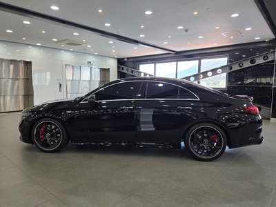 MERCEDES-BENZ CLA - 9