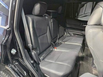 TOYOTA LAND CRUISER 250 - 8