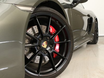 PORSCHE 718 CAYMAN - 10