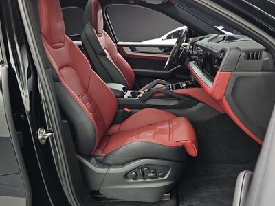 PORSCHE CAYENNE - 10