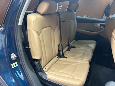 AUDI Q7 - 9