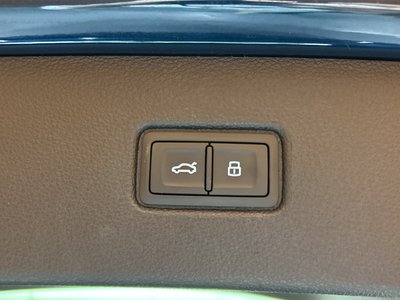 2021 AUDI Q7 — миниатюра 57